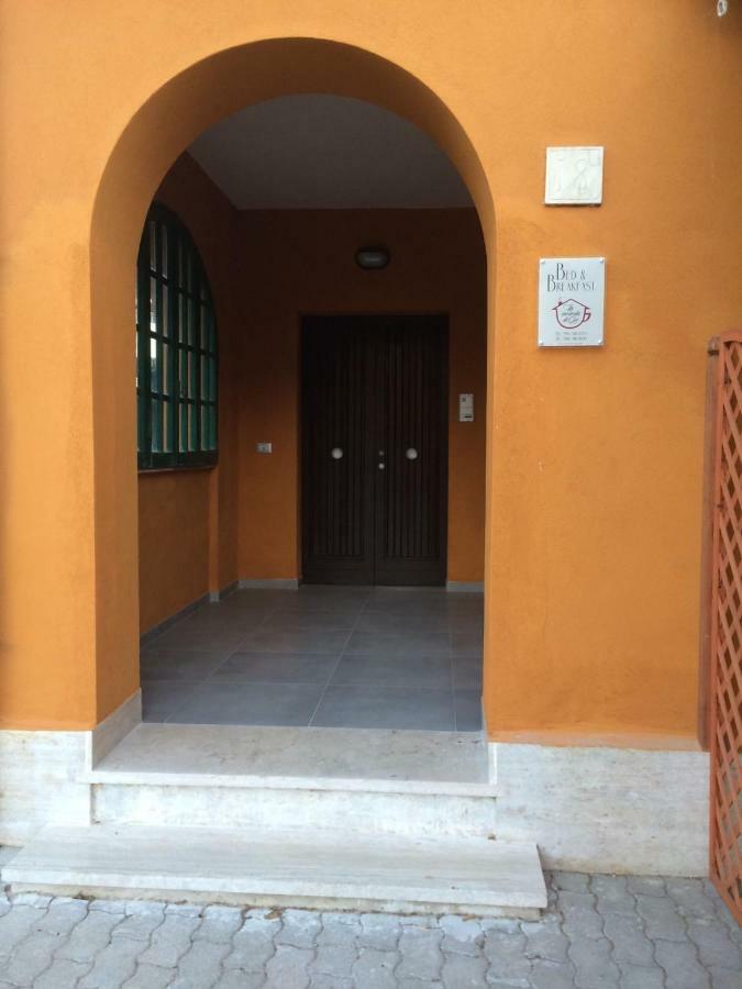 B&B La Veranda Di Gio Torrimpietra Exterior photo